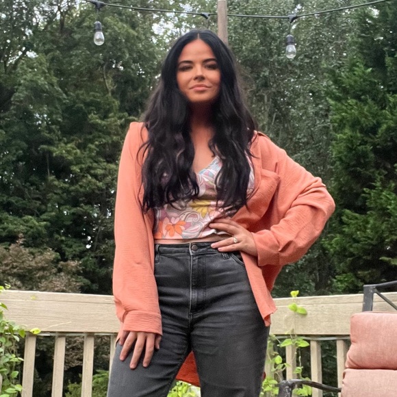 Meet your Posher, Emily - Picture 1 of 1